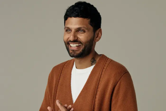 Jay Shetty razloži, kako ukrotiti svoj opičji um